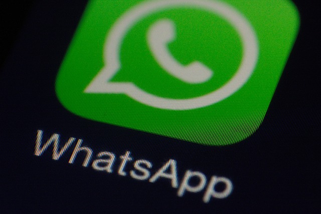WhatsApp messaging app for sharing memories